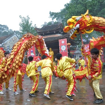 Dragon dance Dragon dance